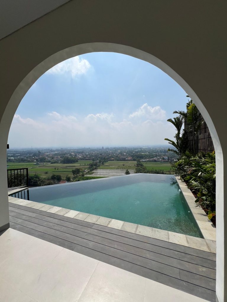 villa-couple-pool2